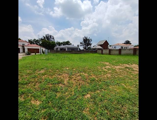 534M² VACANT LAND FOR SALE IN RISIVILLE